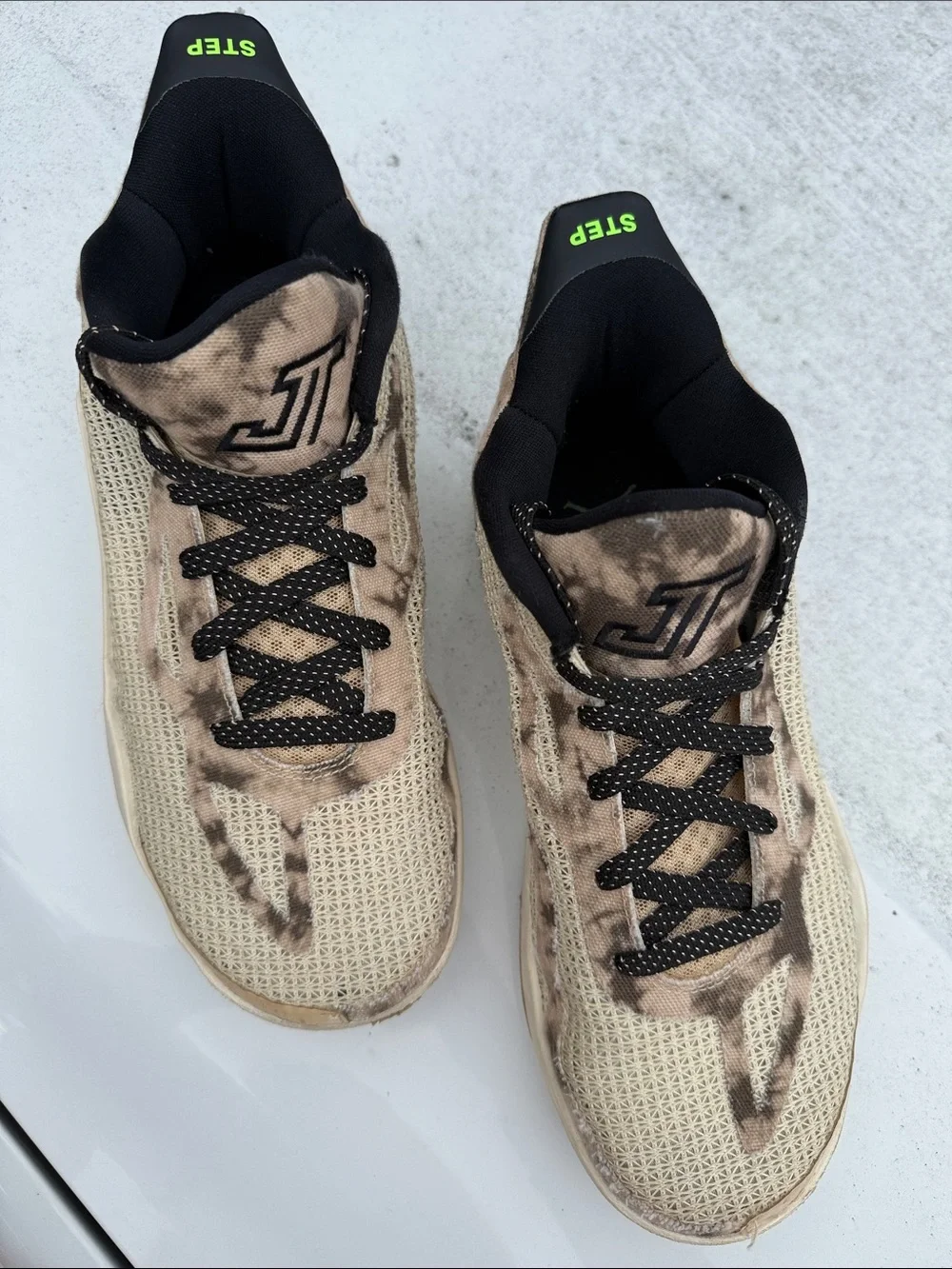 Jordan Men's Athletic Shoes in Beige Tie-Dye with Black Accents